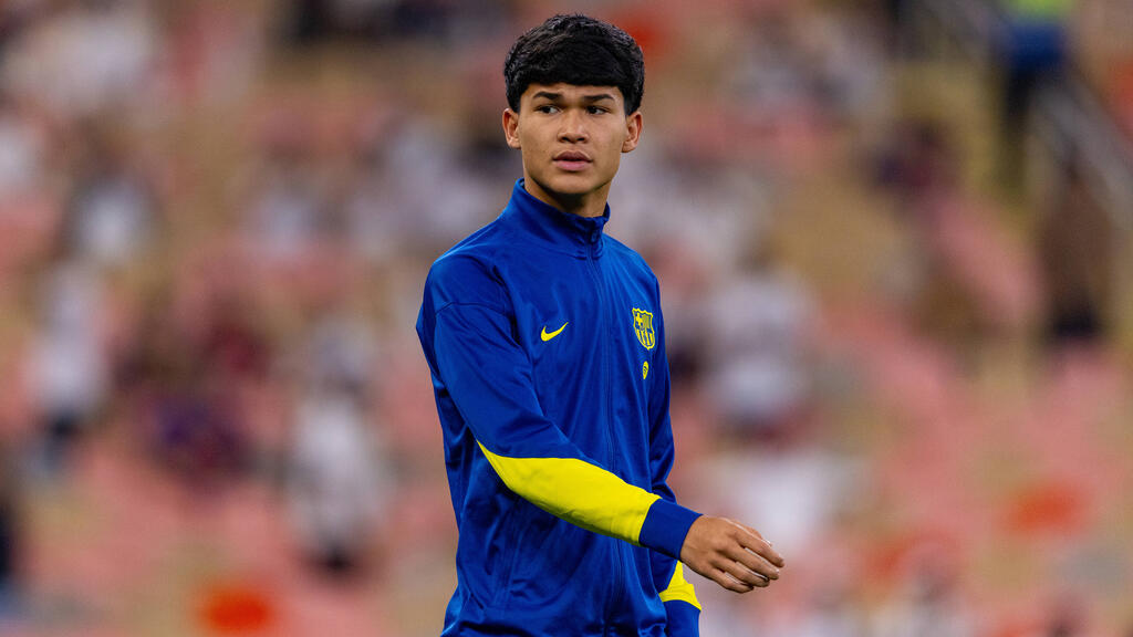 PSG seal teen Dro signing from upset Barca